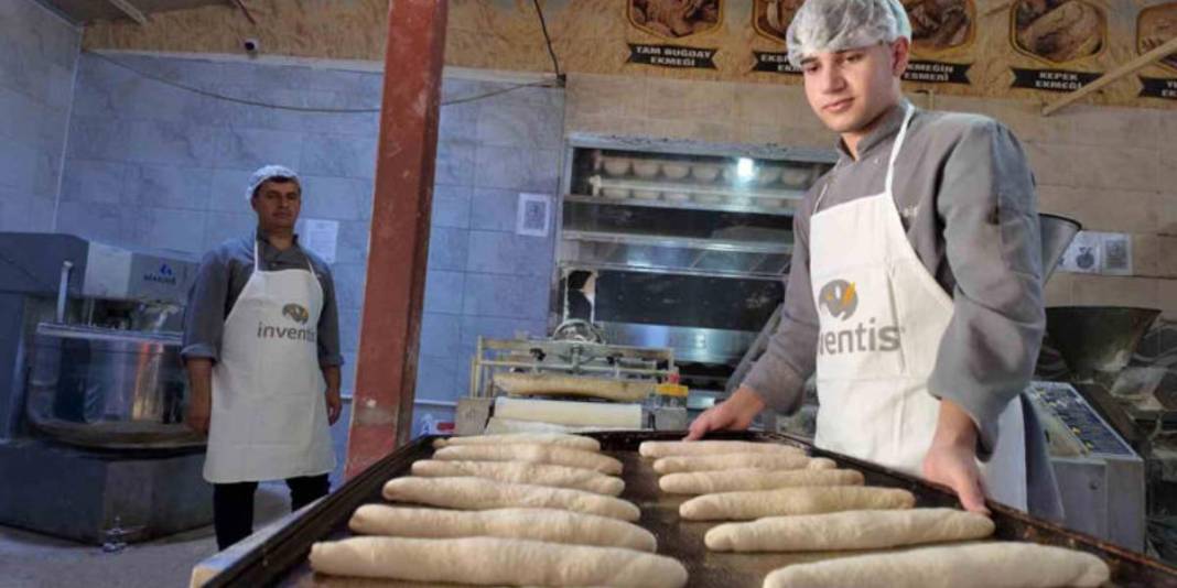 Hem okul hem imalathane! Günde 14.000 adet üretiliyor: Öğrenciler sadece okumuyor para da kazanıyor 1